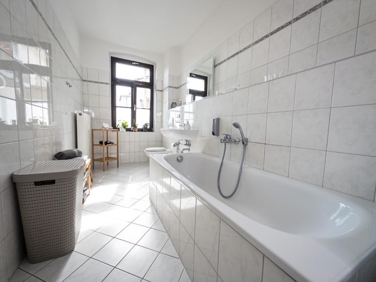 Moderne 3Zimmer Wohnung Mit Netflix Und Balkon Лейпциг Экстерьер фото