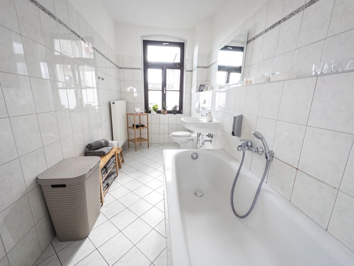 Moderne 3Zimmer Wohnung Mit Netflix Und Balkon Лейпциг Экстерьер фото