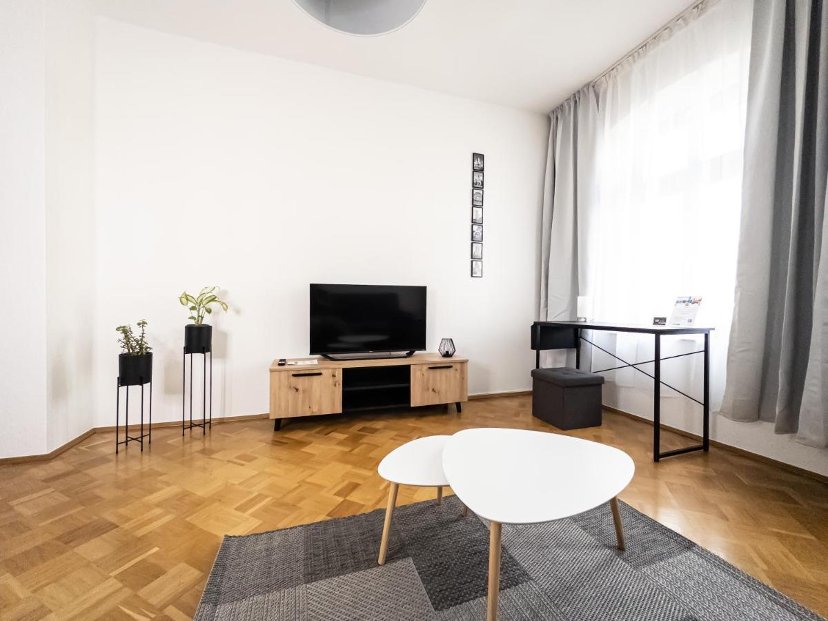 Moderne 3Zimmer Wohnung Mit Netflix Und Balkon Лейпциг Экстерьер фото